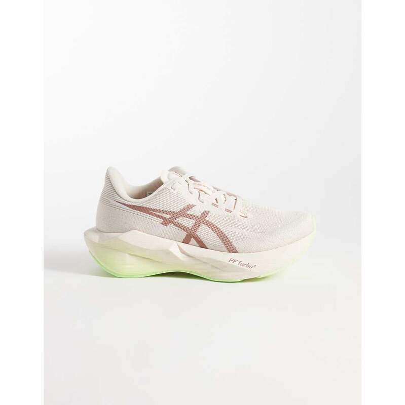 Asics Novablast 6 running trainers in rose and yellow-Red