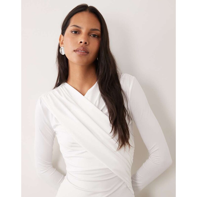 4th & Reckless slinky wrap ruched detail long sleeve top in off