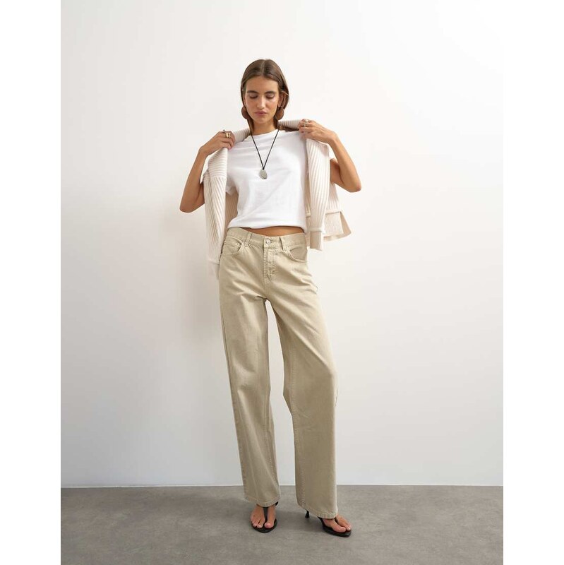 Topshop Cinch low rise relaxed jean in oat-Neutral