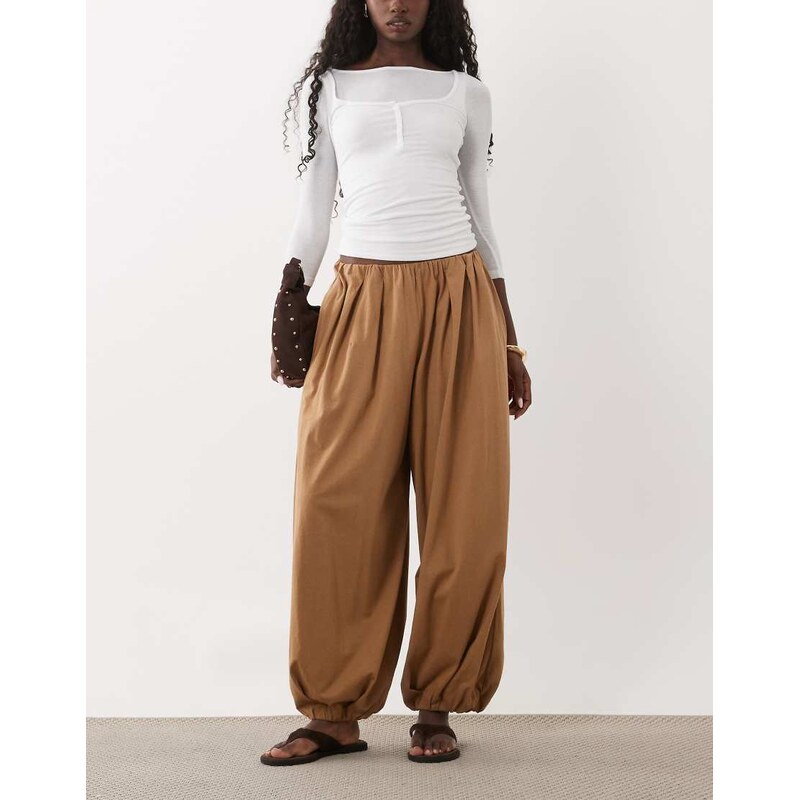 Miss Selfridge balloon pants in cognac-Brown