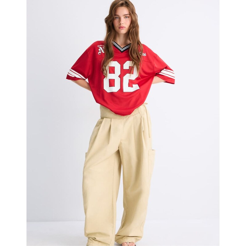 Stradivarius Maxi number t-shirt in red