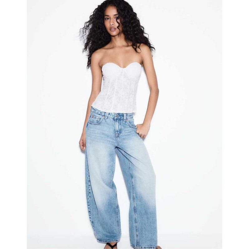 Stradivarius D80 barrel fit jeans in medium blue denim