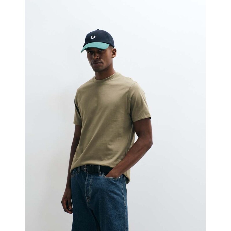 ASOS DESIGN regular fit t-shirt in khaki-Green