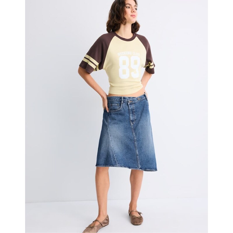 Stradivarius Asymmetric midi skirt in medium blue denim