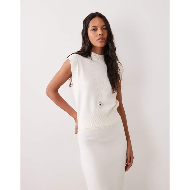4th & Reckless knitted high neck ribbed detail sleeveless top co