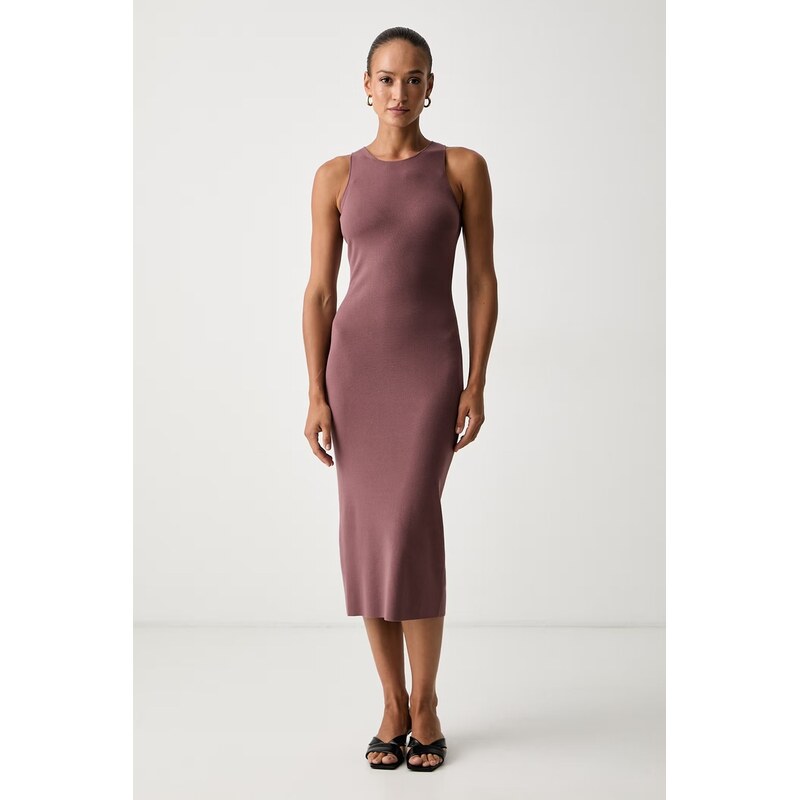 MM by Max Mara šaty s viskózou MMLVETUSTA