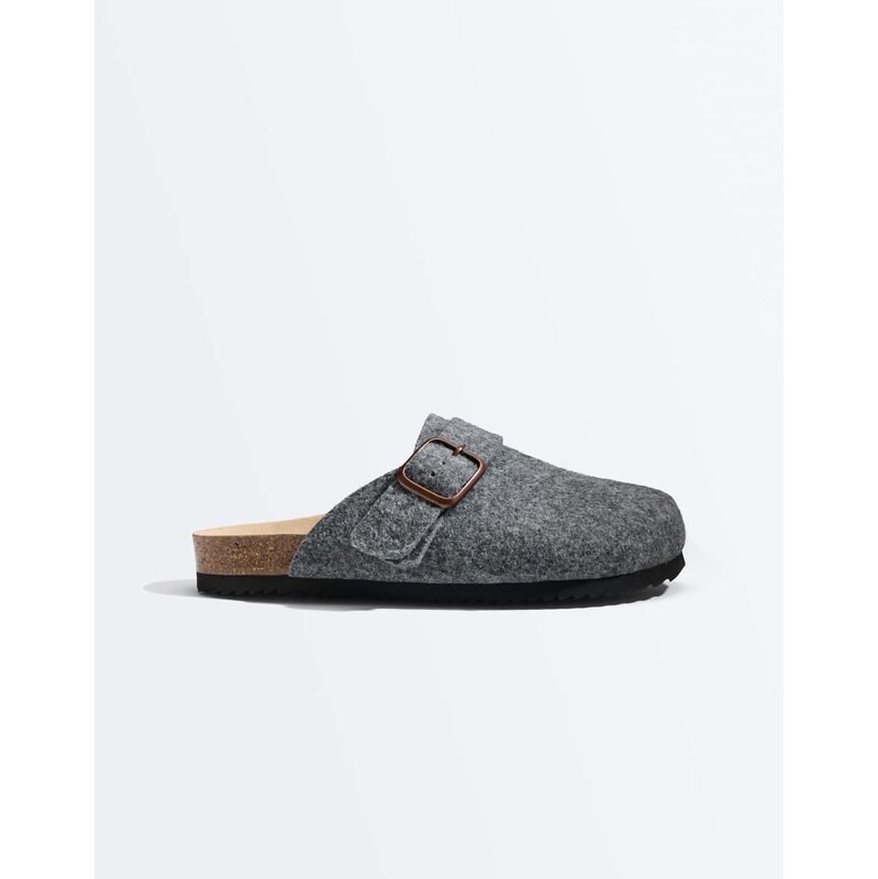 OYSHO Felt-effect buckle clogs in grey