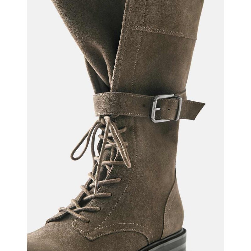 Pull&Bear Lace-up flat leather boots in taupe-Brown