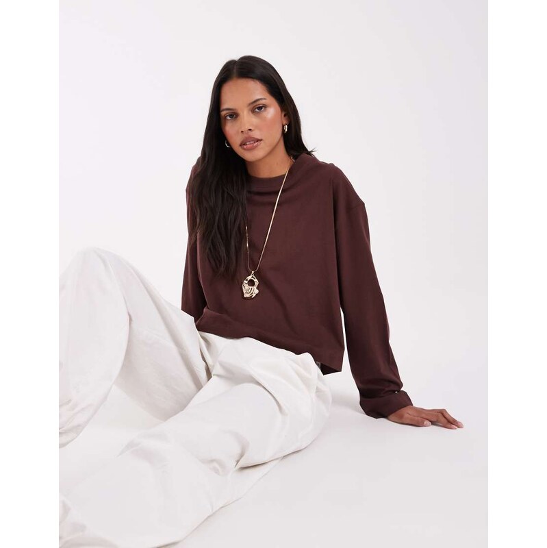 ASOS DESIGN long sleeve boxy cropped t-shirt in choc-Brown
