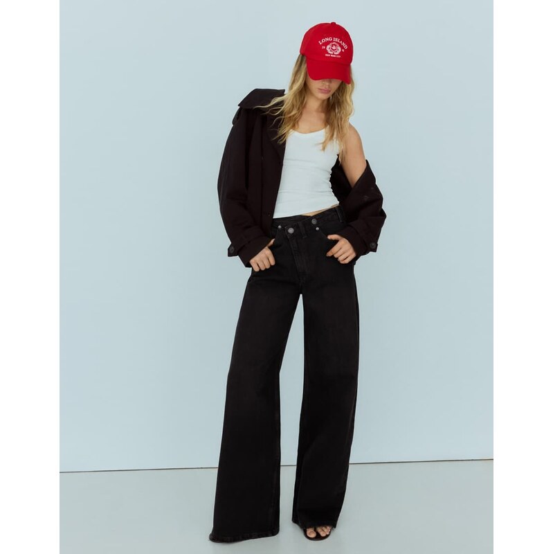 Bershka Wide-leg cross-waist jeans in black