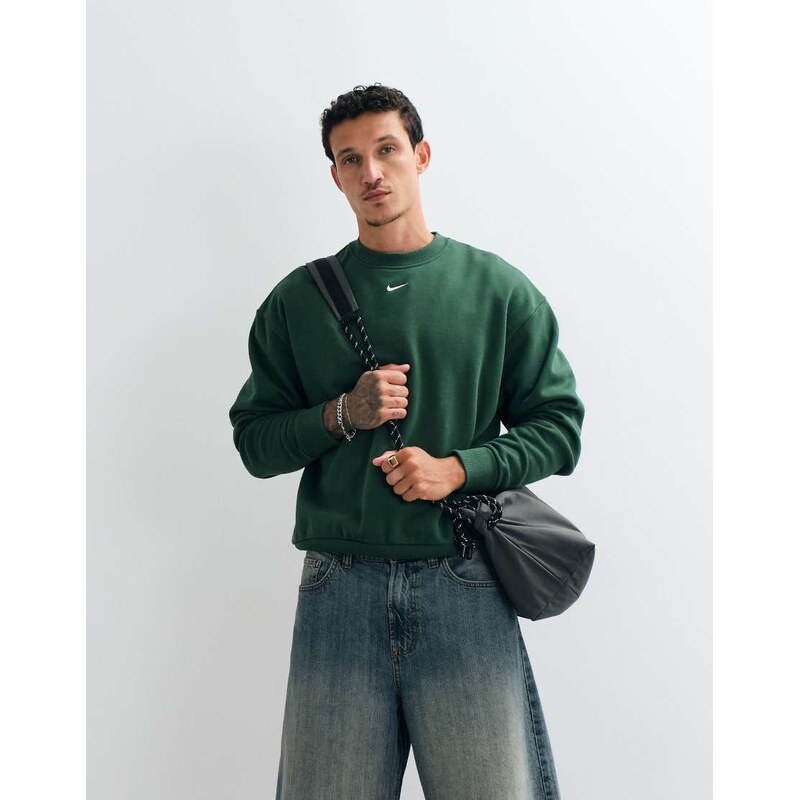 Nike Solo central swoosh logo oversized fleece sweatshirt in