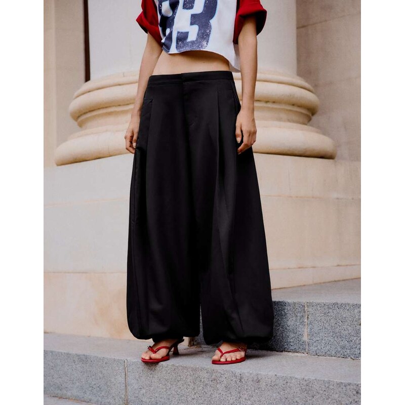 Bershka Bloomer trousers in black