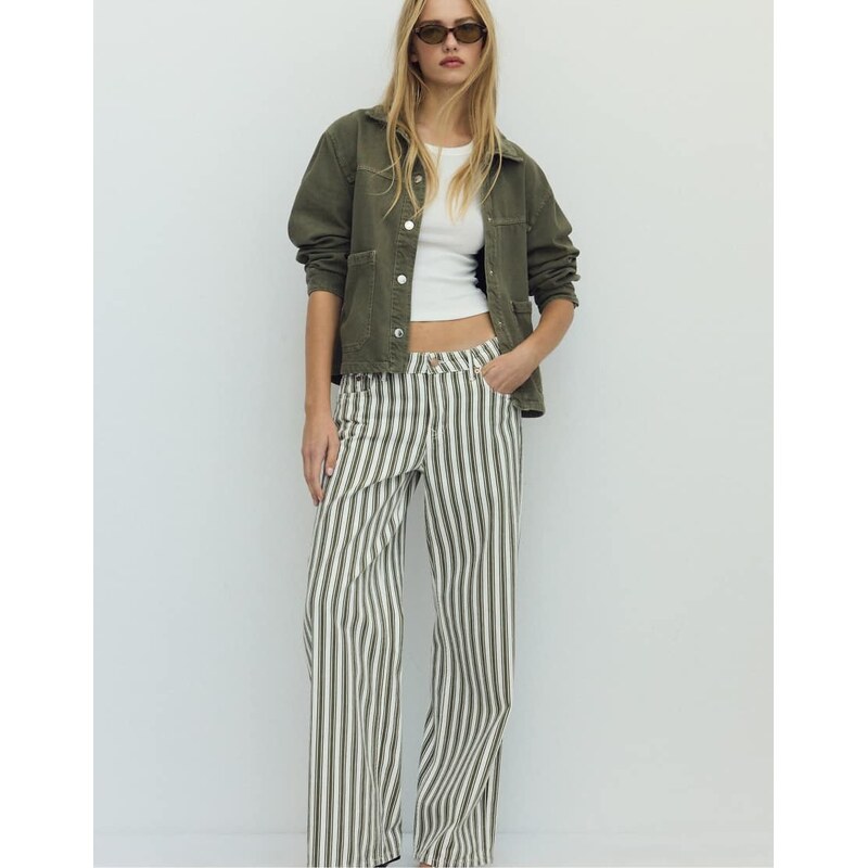 Stradivarius Jacket with patch pockets in khaki-Green