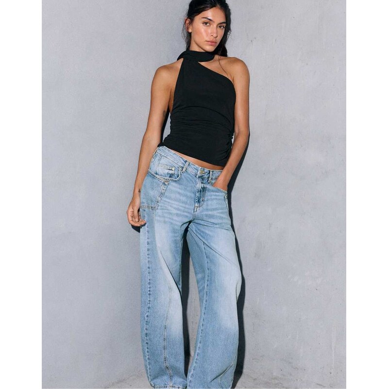 Pull&Bear Seam detail balloon-fit baggy jeans in pale blue