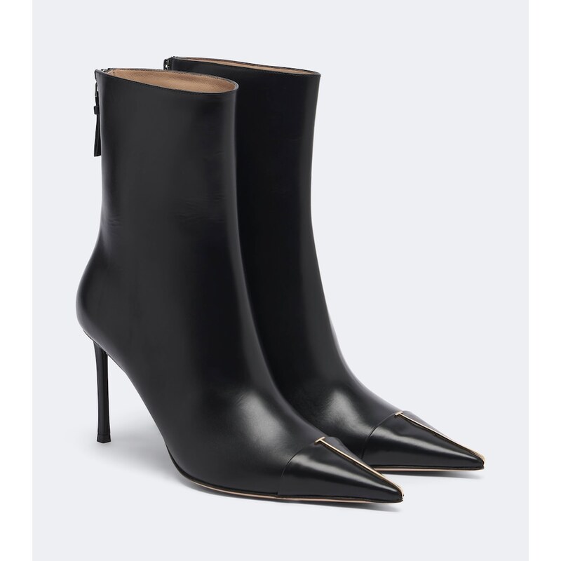 Tom Ford T leather ankle boots
