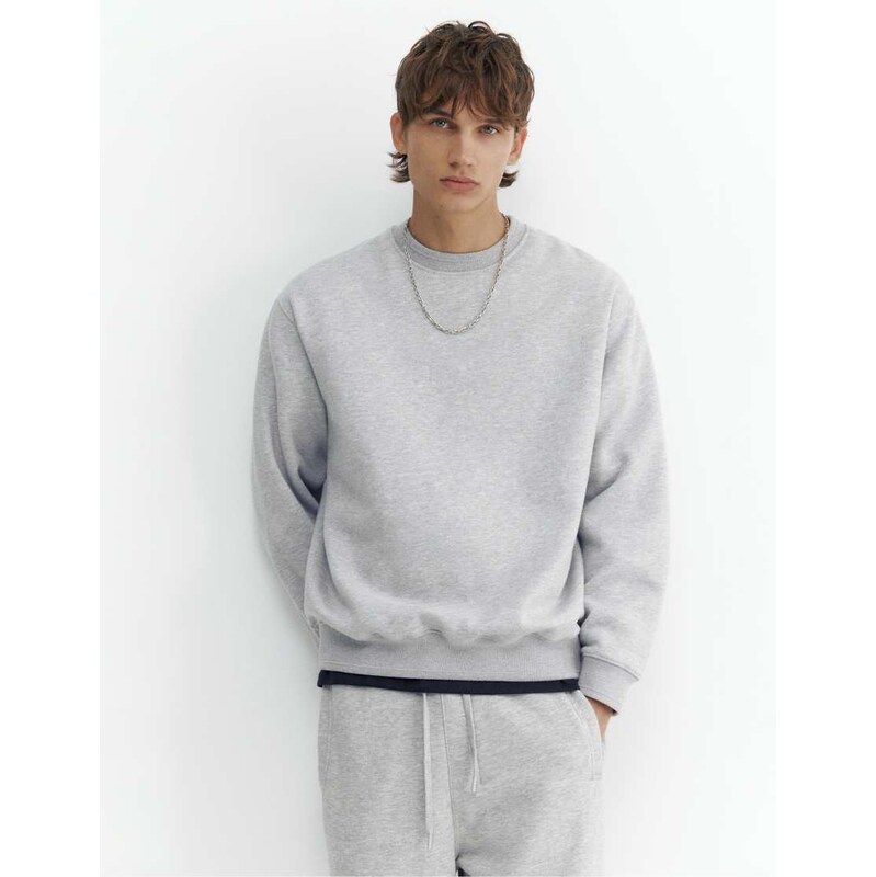 Pull&Bear Relaxed fit sweatshirt in grey marl