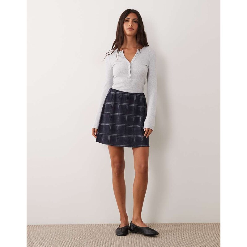 JDY mini skirt in navy checks