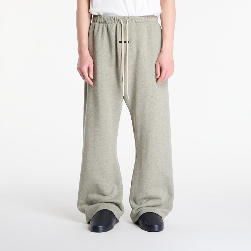 Tepláky Fear Of God Essentials Flare Sweatpant Washed Seal