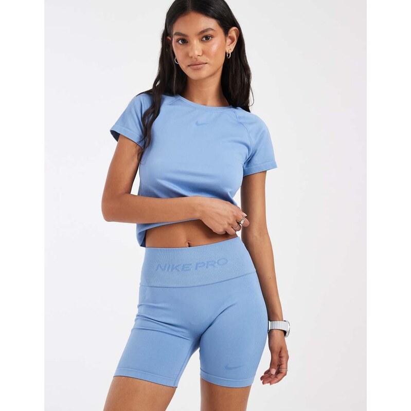 Nike Training Pro Dri-FIT seamless 5 inch shorts in blue