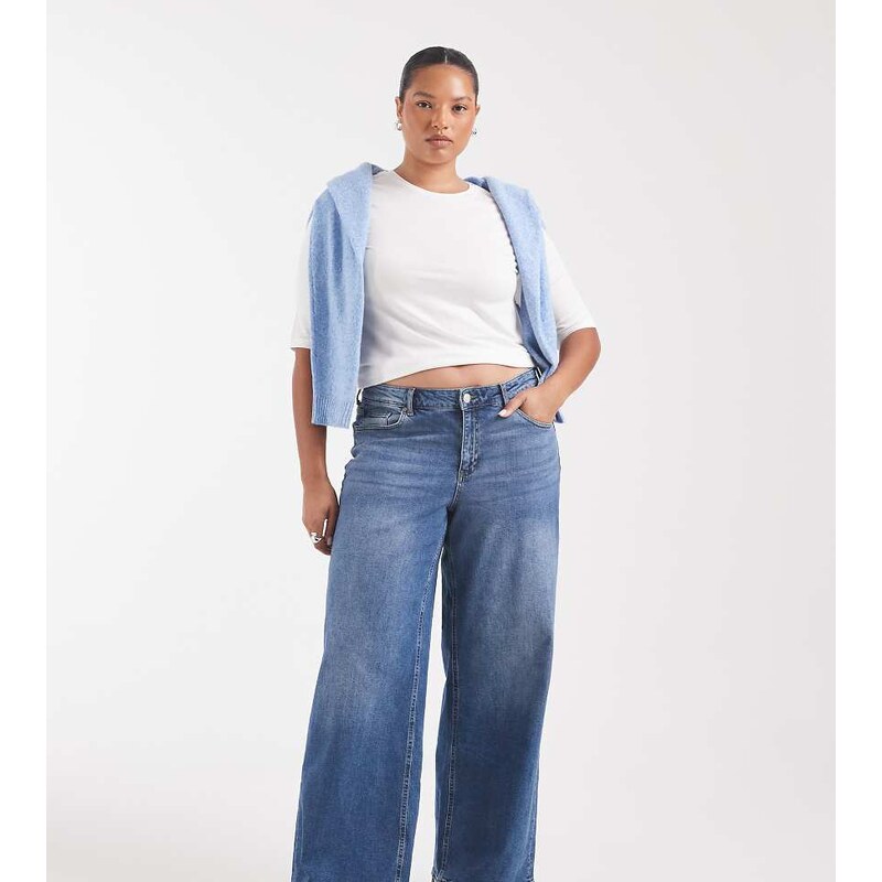 Vero Moda Curve Sandie mid rise wide leg stretch jeans in medium
