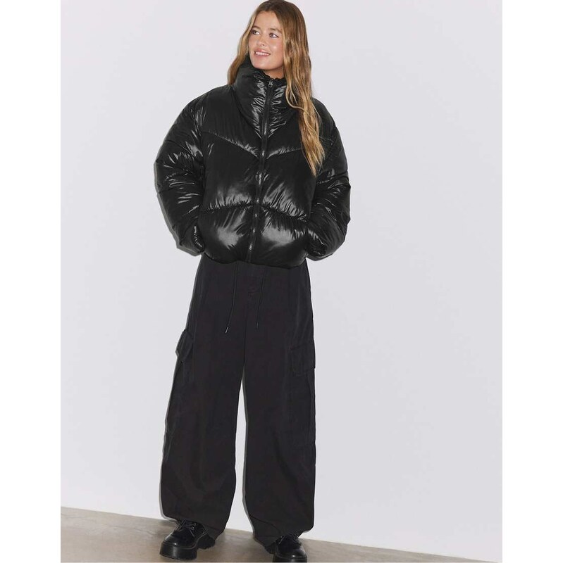 Stradivarius Cropped high neck padded jacket in black