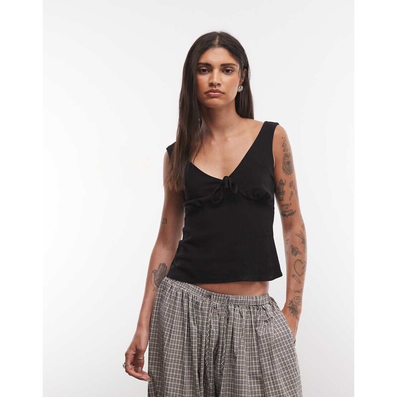Reclaimed Vintage linen v neck button detail top-Black