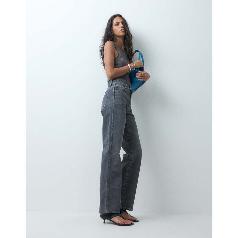 ASOS DESIGN comfort stretch straight leg jean in grey