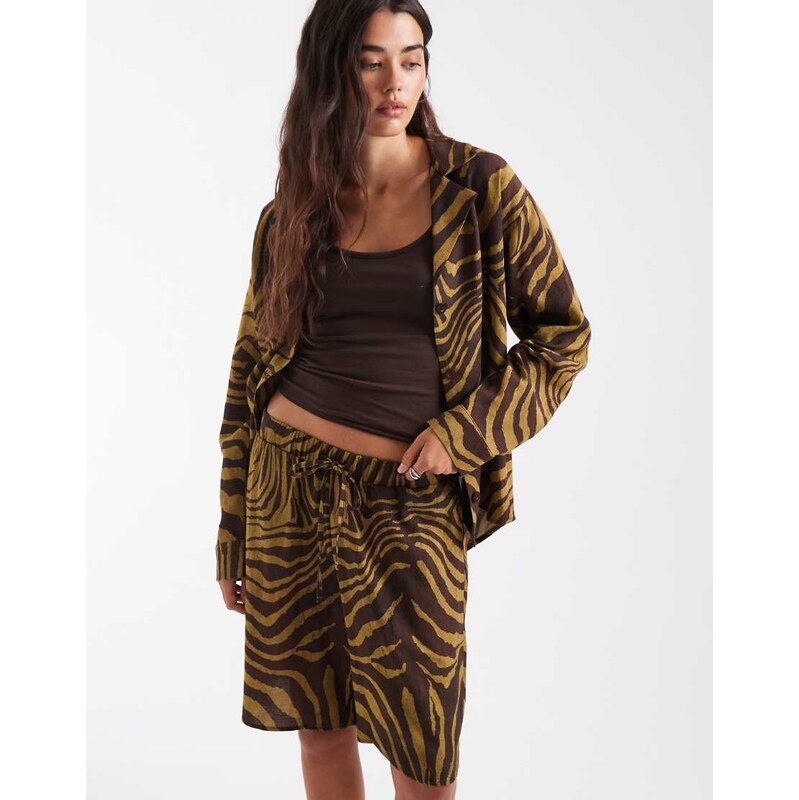 ASOS DESIGN longline shorts co-ord-Multi