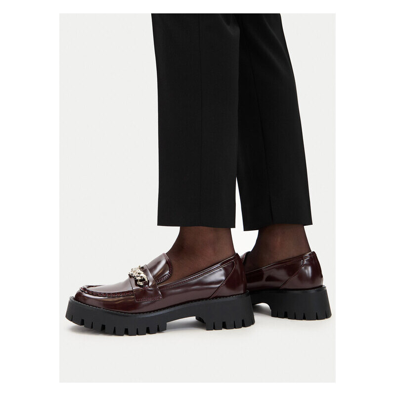 Loafersy Guess