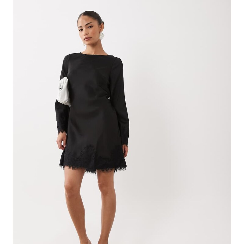 Nobodys Child Petite Kamari satin boat neck long sleeve lace