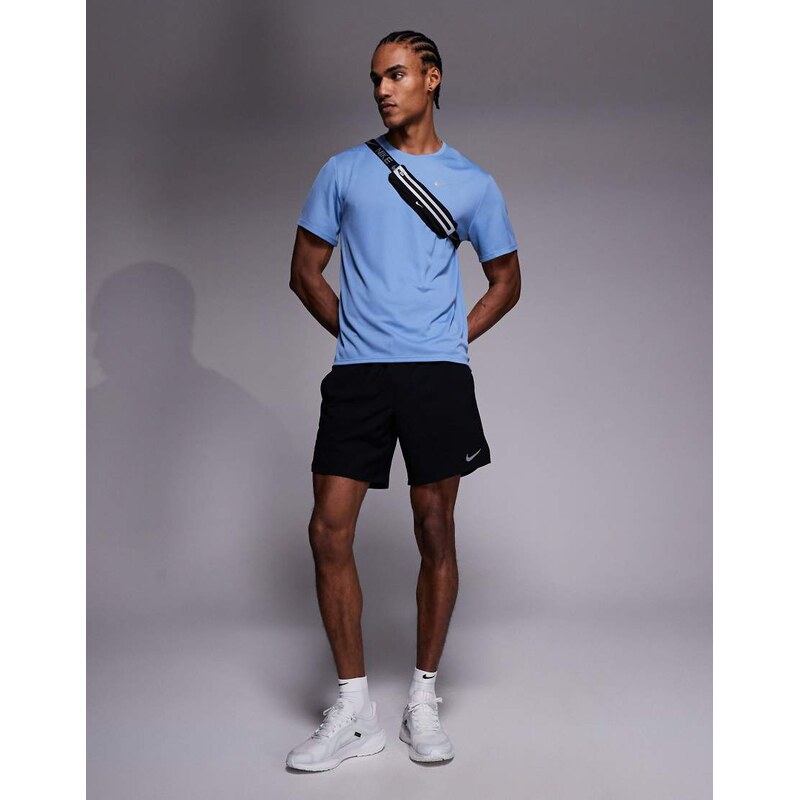Nike Running Stride Dri-FIT 2in1 5 inch shorts in black
