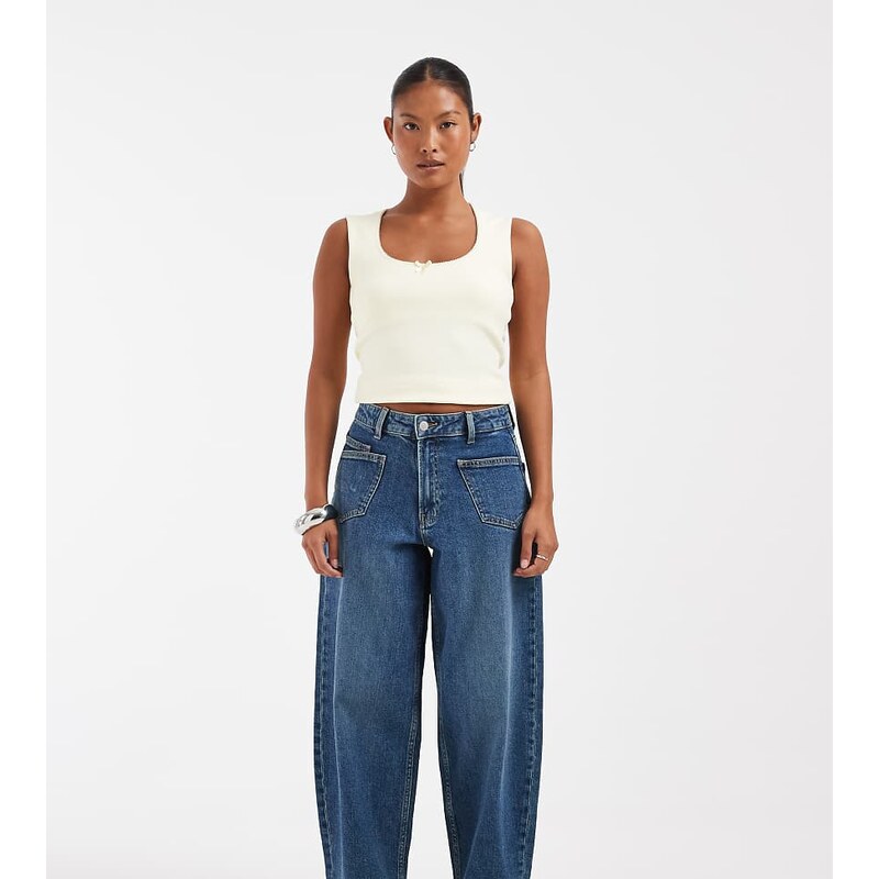 Vero Moda Petite Zelda high rise barrel leg jeans with pocket