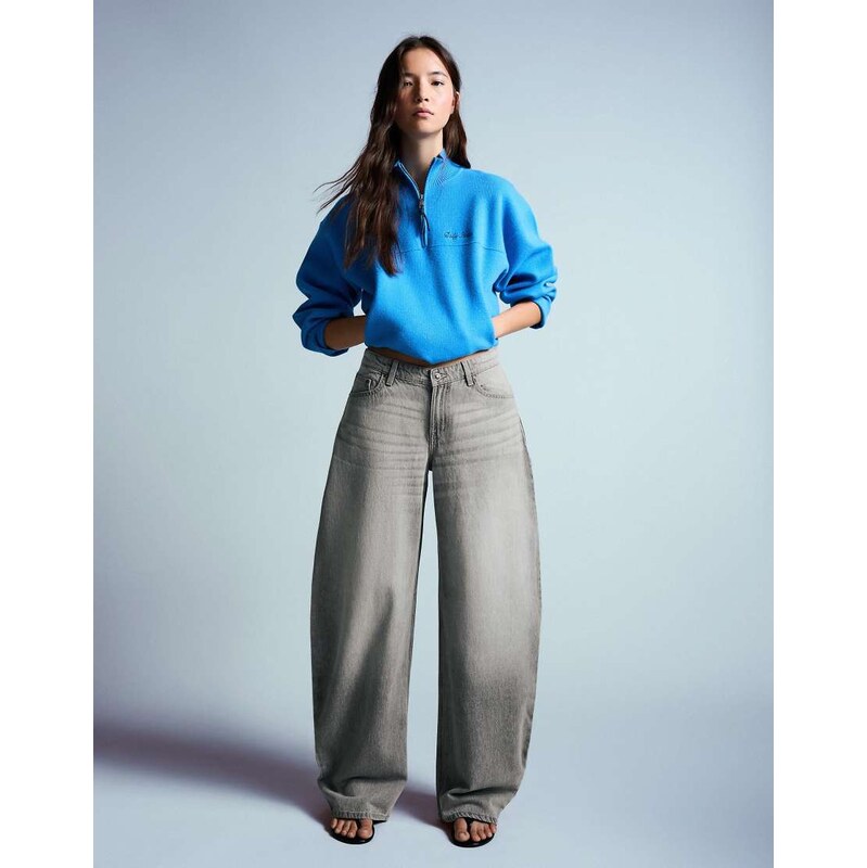 Bershka High-waist barrel jeans in light grey