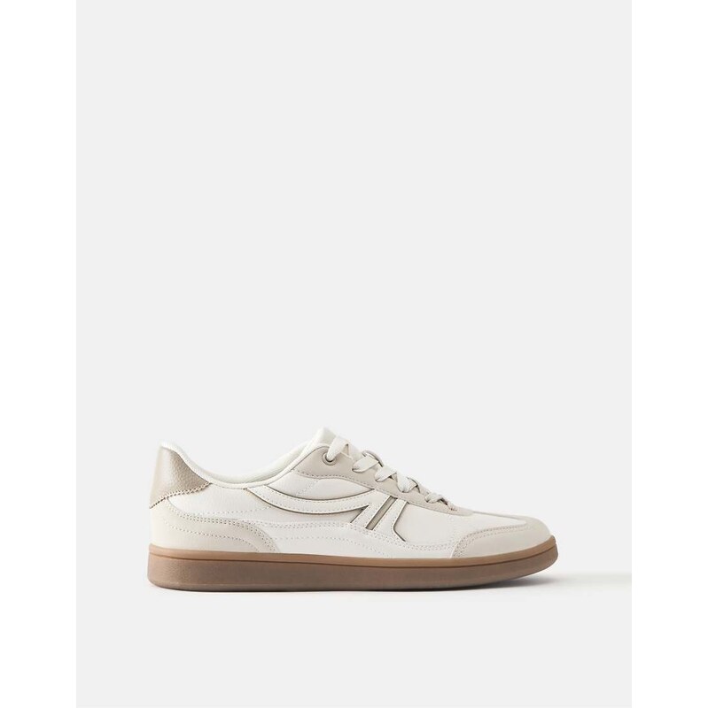 Pull&Bear Retro trainers in ecru-White