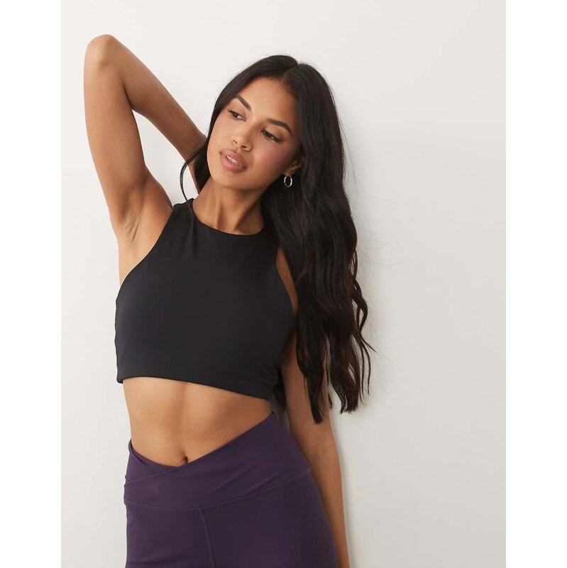4505 active racer back medium support sports bra in black