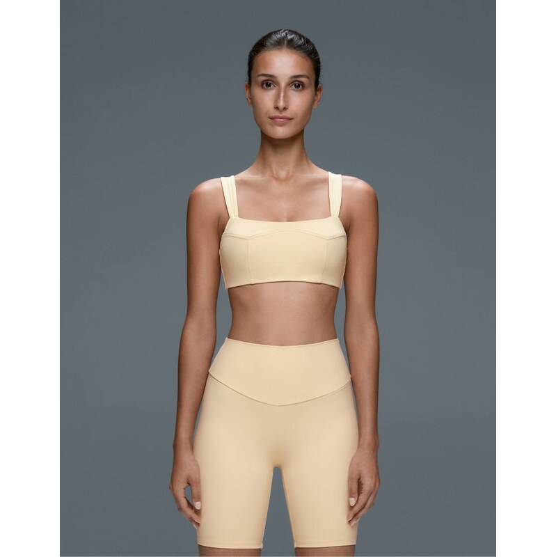 OYSHO Medium-support comfortlux sports bra with seams in cream
