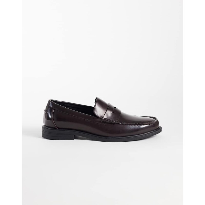 ASOS DESIGN penny loafers in burgundy-Red