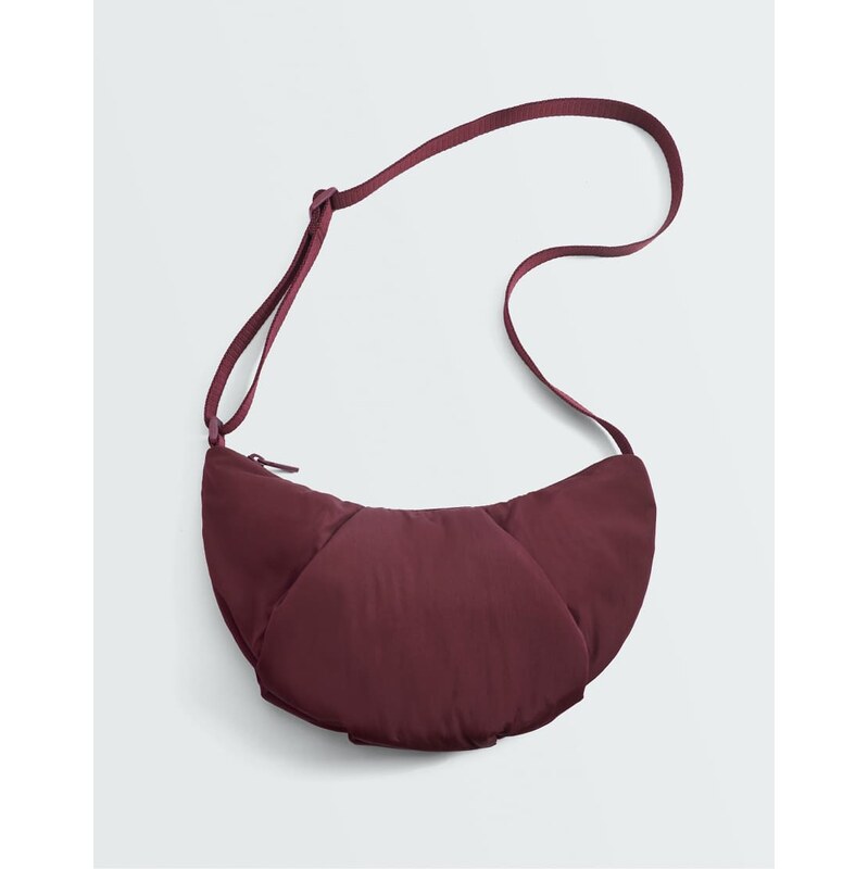 OYSHO Quilted crossbody bag in burgundy-Red