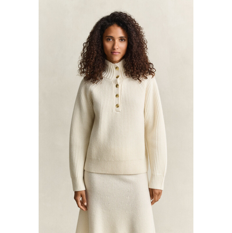 SVETR GANT WOOL RIBBED HALF BUTTON CREAM