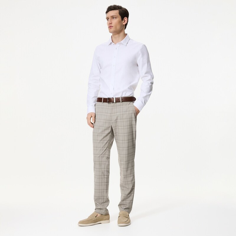 Reserved - Kalhoty chino slim fit - béžová