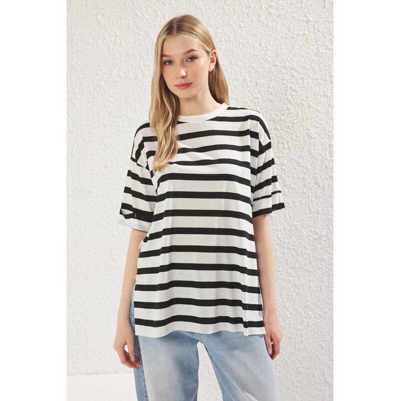Trendyol Oversized tričko černá / bílá