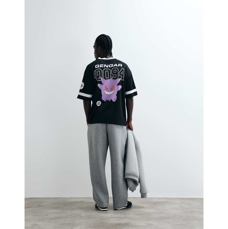 ASOS DESIGN oversized t-shirt with Gengar Pokemon print in Black