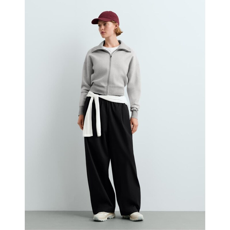 OYSHO High neck contrast knit jacket in grey
