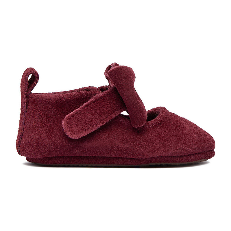 Capáčky Guess