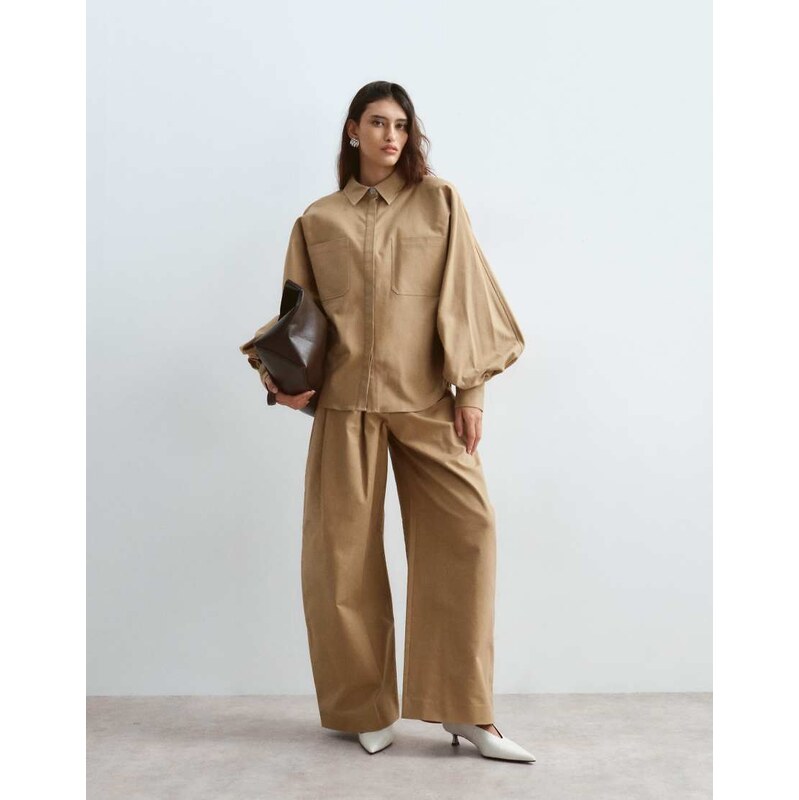 ARRANGE premium structured balloon sleeve shirt in camel-Neutral