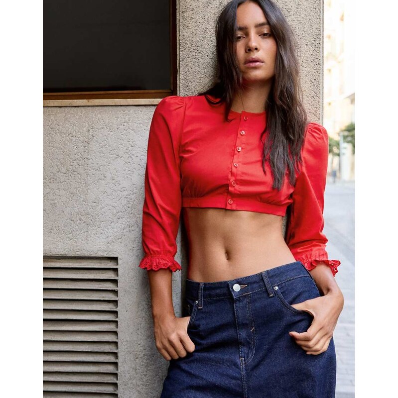Bershka Long sleeve cropped shirt in red