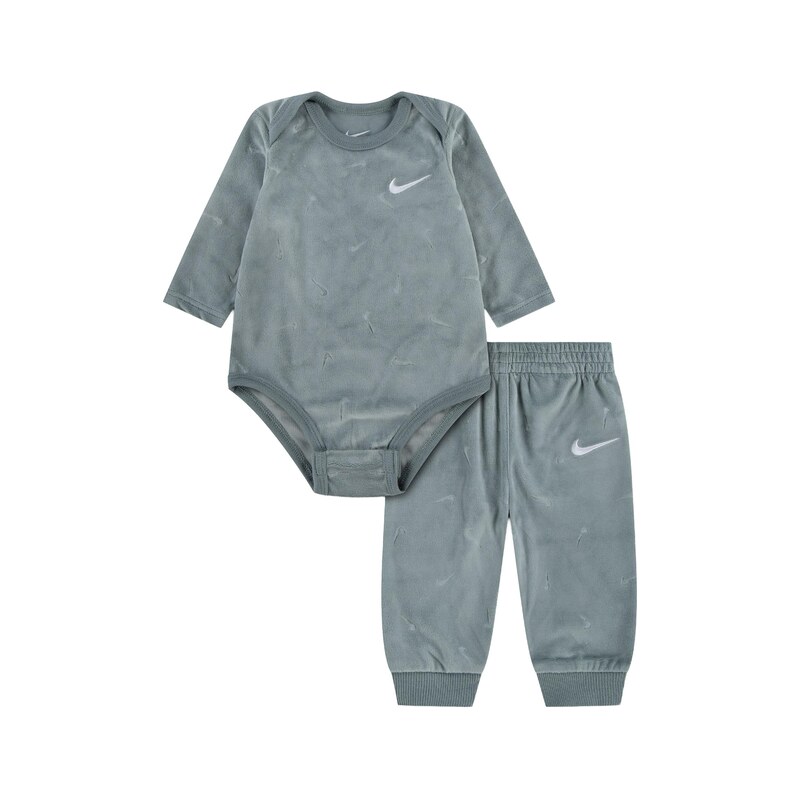 Nike Sportswear Sada NEW IMPRESSIONS zelená