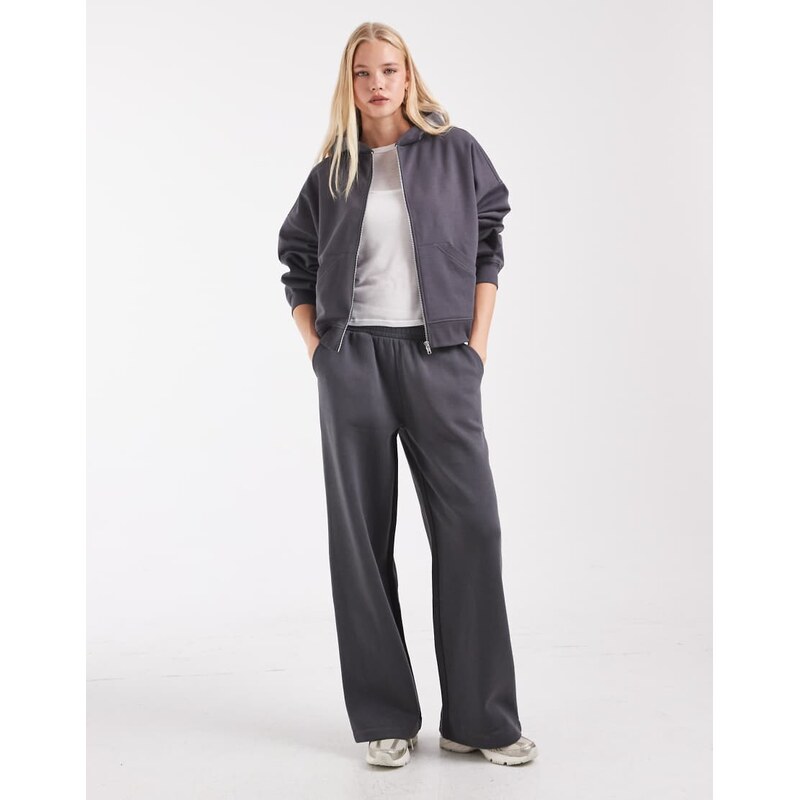 ASOS DESIGN Wide leg brushback joggers in dark grey