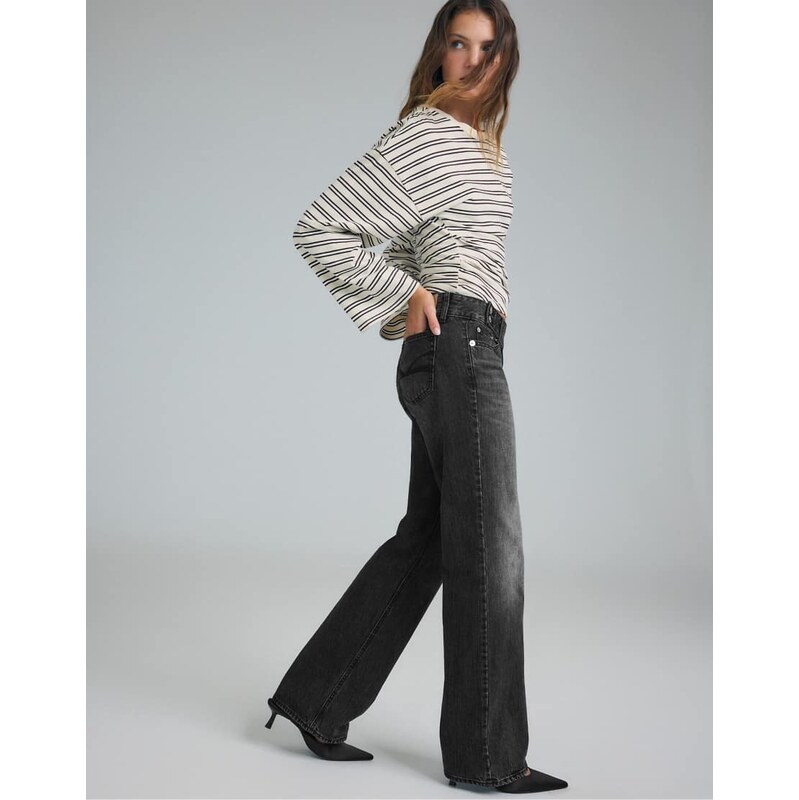 Stradivarius Low-rise straight-leg jeans with hammer waistband
