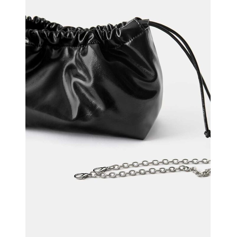 Pull&Bear Bucket bag in black